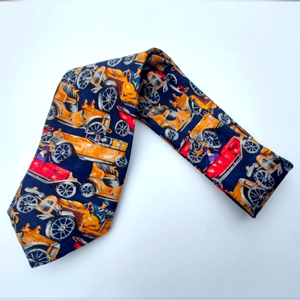 Sharp Looking Multi-coloured Gold, Red, Dark Blue Patterned Mayfair Vintage Tie
